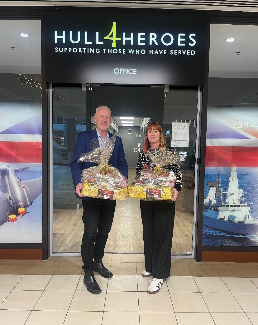 Charity Christmas hampers The Engineering Centre Hull 4 Heroes