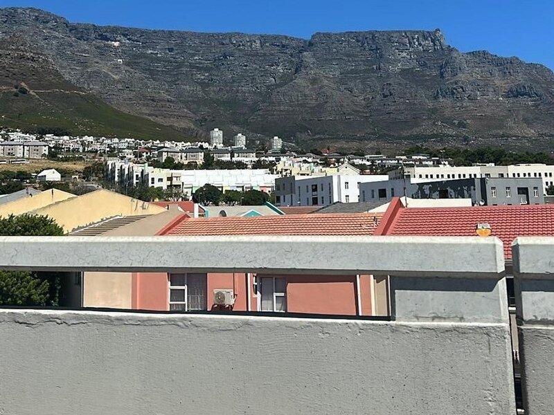 Houses in Cape Town