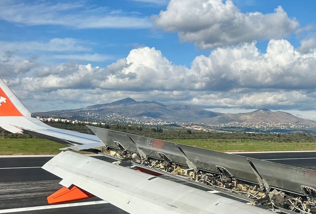 Ceramics learners arrive in Greece for their Turing Scheme work experience trip